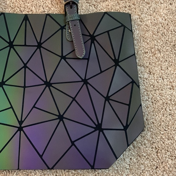 Geometric Hologram Shoulder Tote - Picture 2 of 6